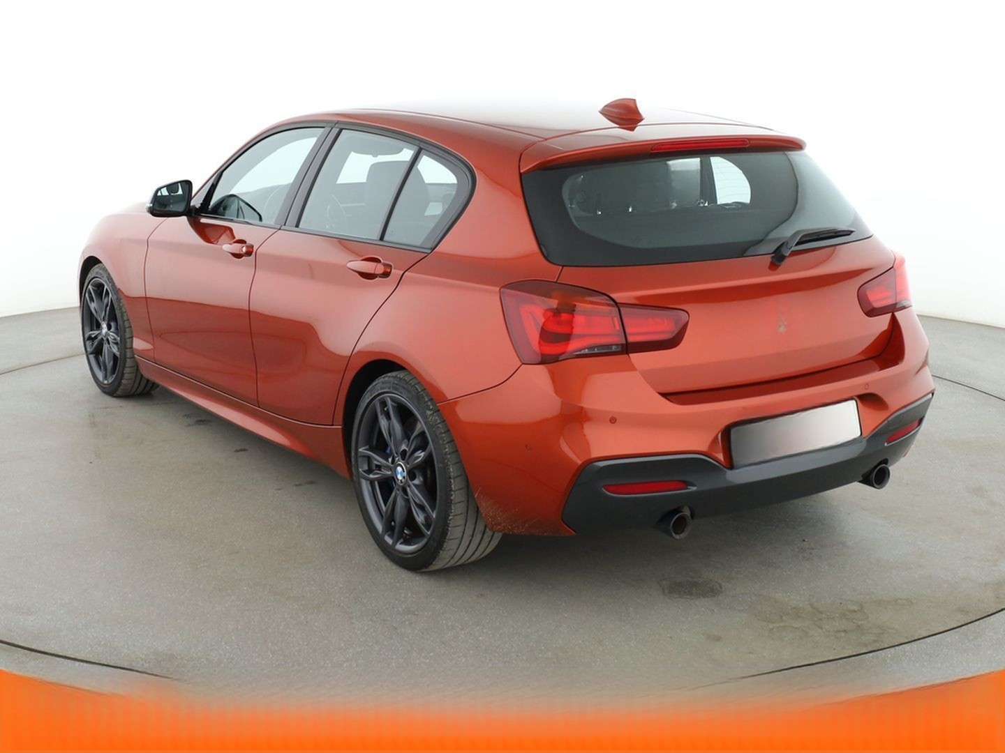 BMW M140i xDrive Special Edition Aut.*NAVI*LED*H&K* foto 4
