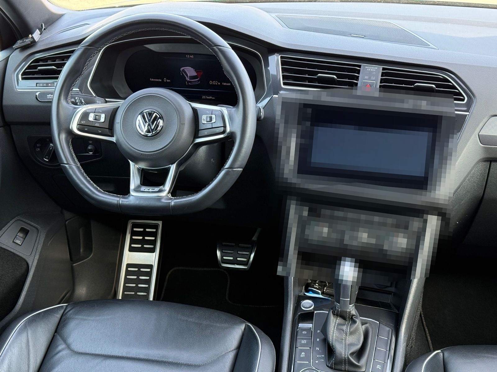 Volkswagen Tiguan R Line 4Motion Pano/360°/HUD/AHK/ACC/SHZ foto 13
