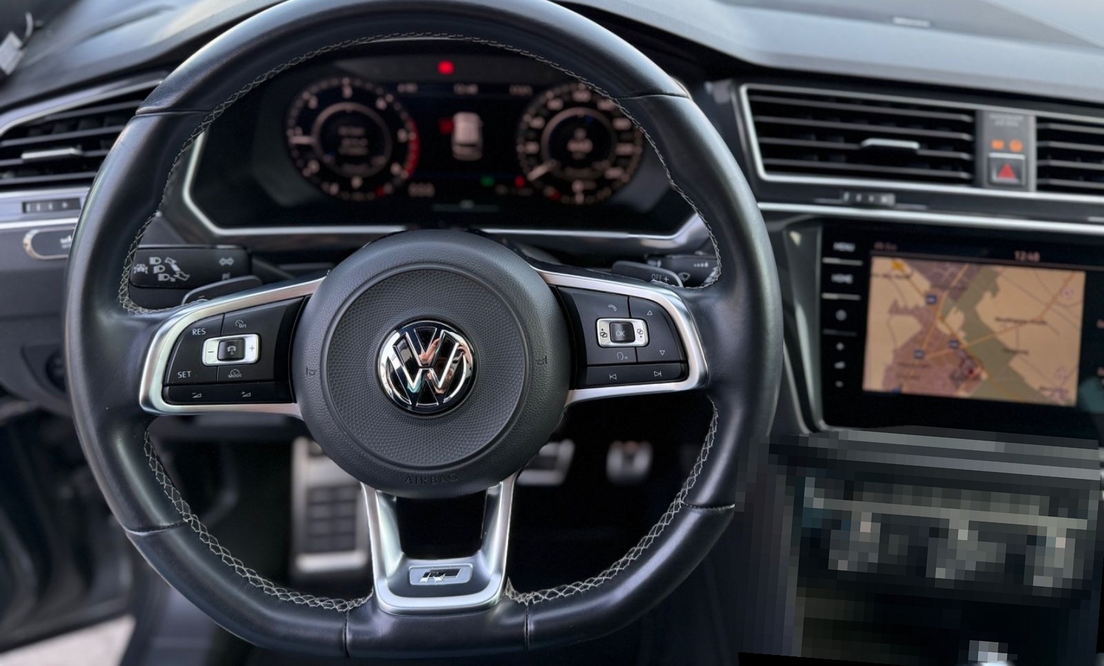 Volkswagen Tiguan R Line 4Motion Pano/360°/HUD/AHK/ACC/SHZ foto 15