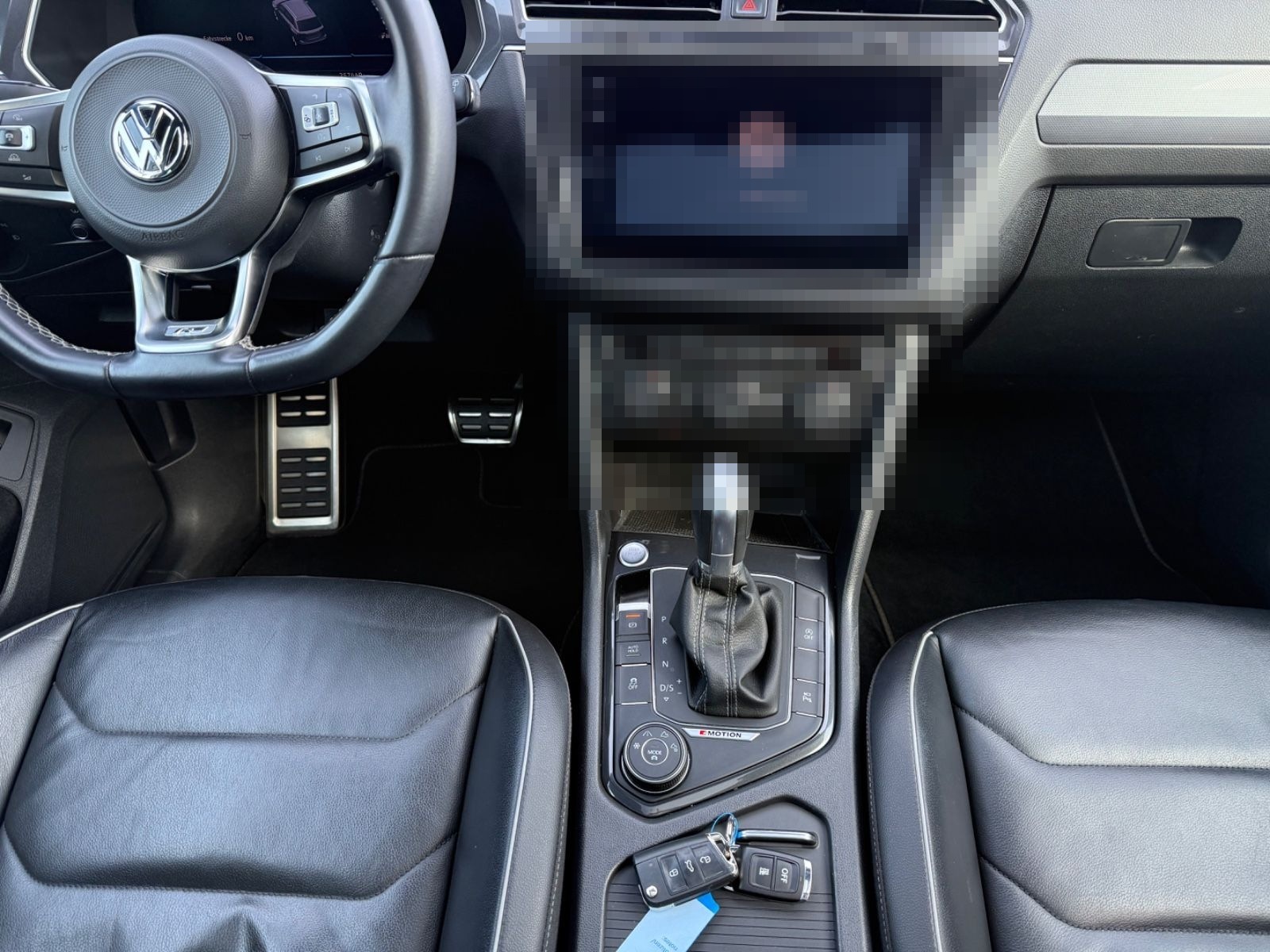 Volkswagen Tiguan R Line 4Motion Pano/360°/HUD/AHK/ACC/SHZ foto 22