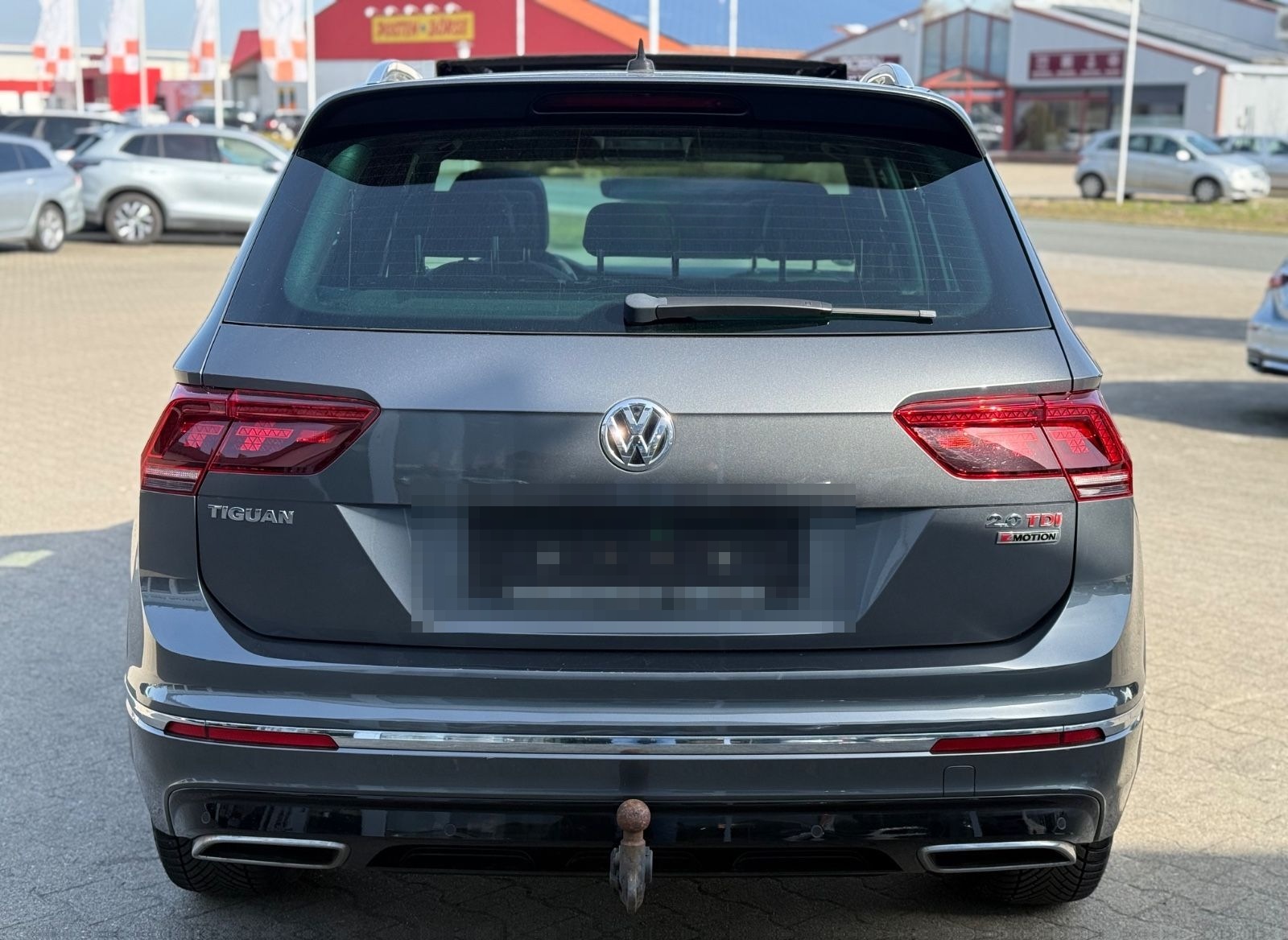 Volkswagen Tiguan R Line 4Motion Pano/360°/HUD/AHK/ACC/SHZ foto 6