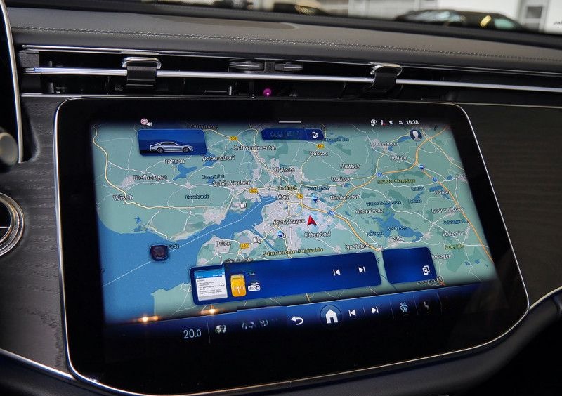Mercedes-Benz E 300 de Limo EQ Hybrid Technologie // AMG BURM foto 15