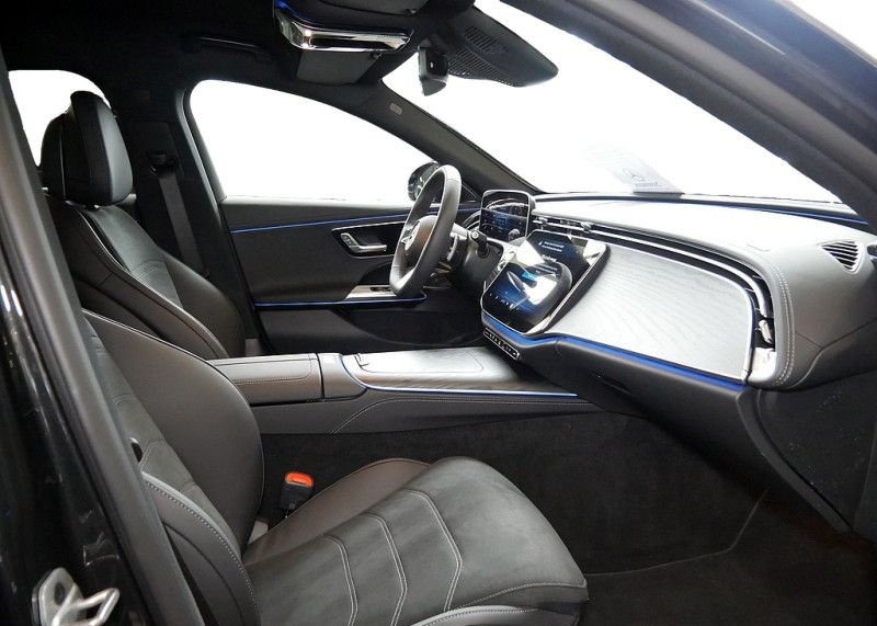 Mercedes-Benz E 300 de Limo EQ Hybrid Technologie // AMG BURM foto 7