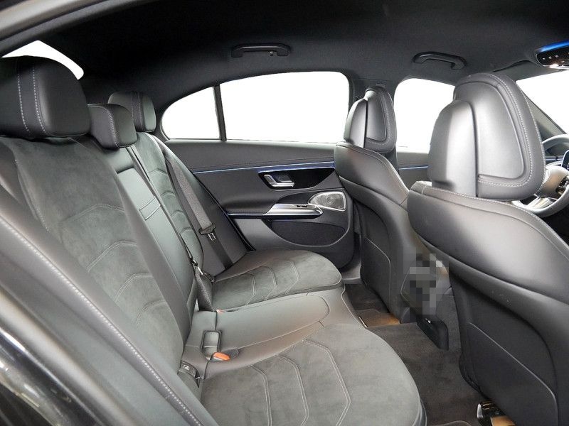 Mercedes-Benz E 300 de Limo EQ Hybrid Technologie // AMG BURM foto 8