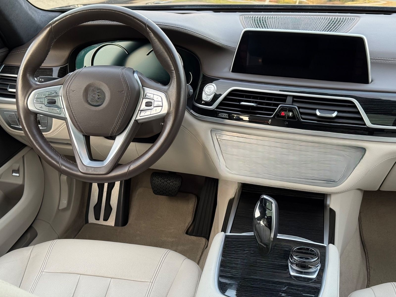 BMW 740 d xDrive M-Paket H&K/HUD/360°/SD/ACC/Massage foto 12