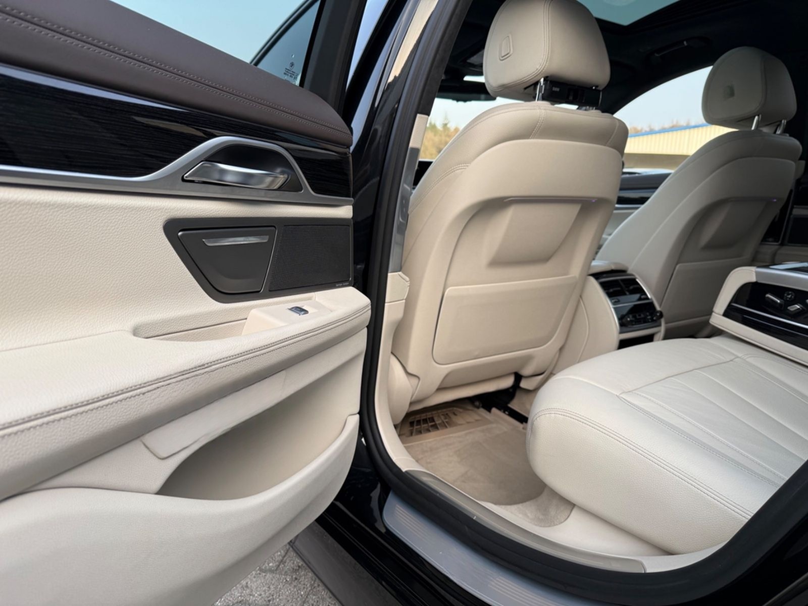 BMW 740 d xDrive M-Paket H&K/HUD/360°/SD/ACC/Massage foto 14