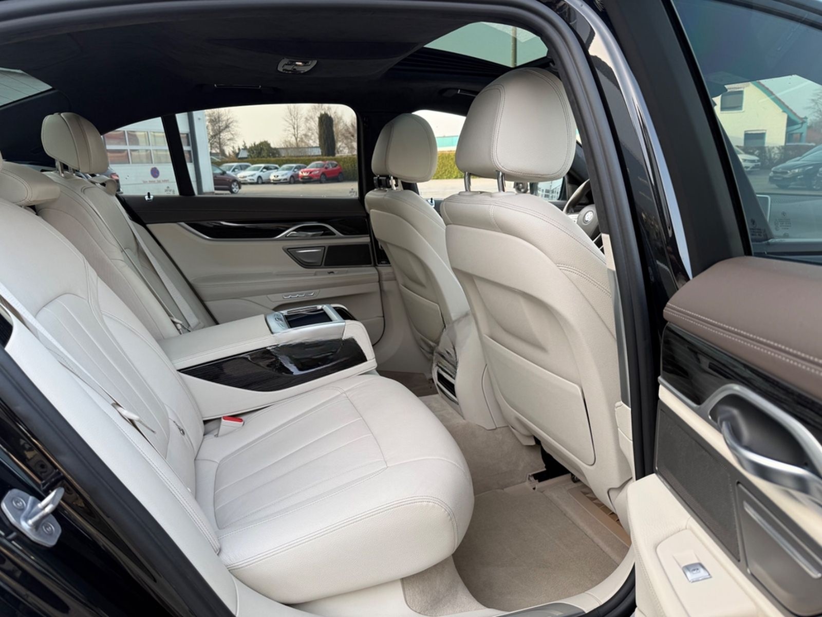 BMW 740 d xDrive M-Paket H&K/HUD/360°/SD/ACC/Massage foto 18
