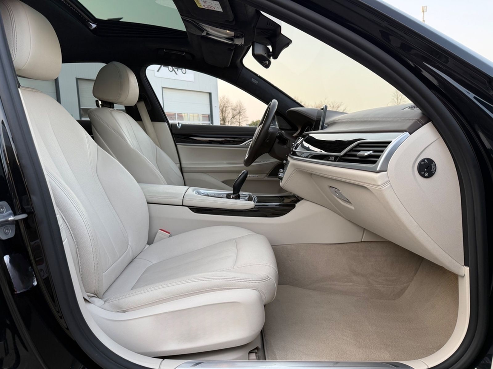 BMW 740 d xDrive M-Paket H&K/HUD/360°/SD/ACC/Massage foto 24