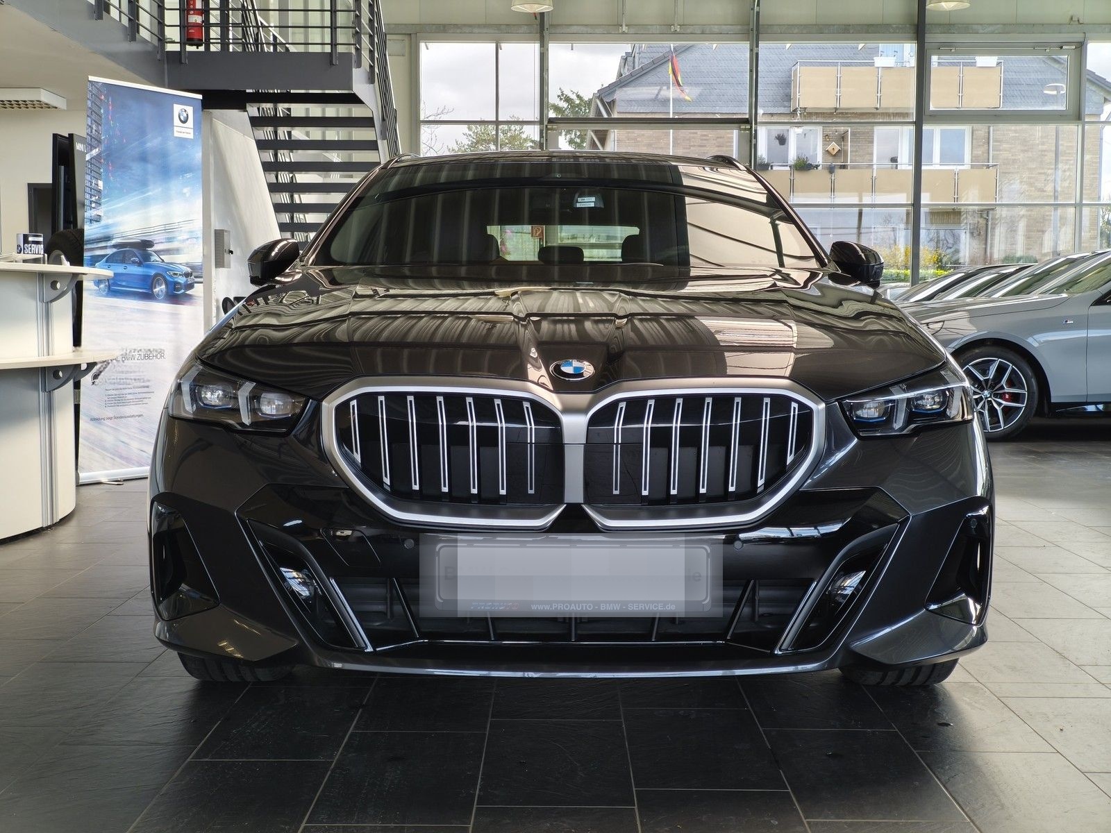 BMW 520i M Sport Tou HK/Dr.Assist+/RFK/ACC foto 2