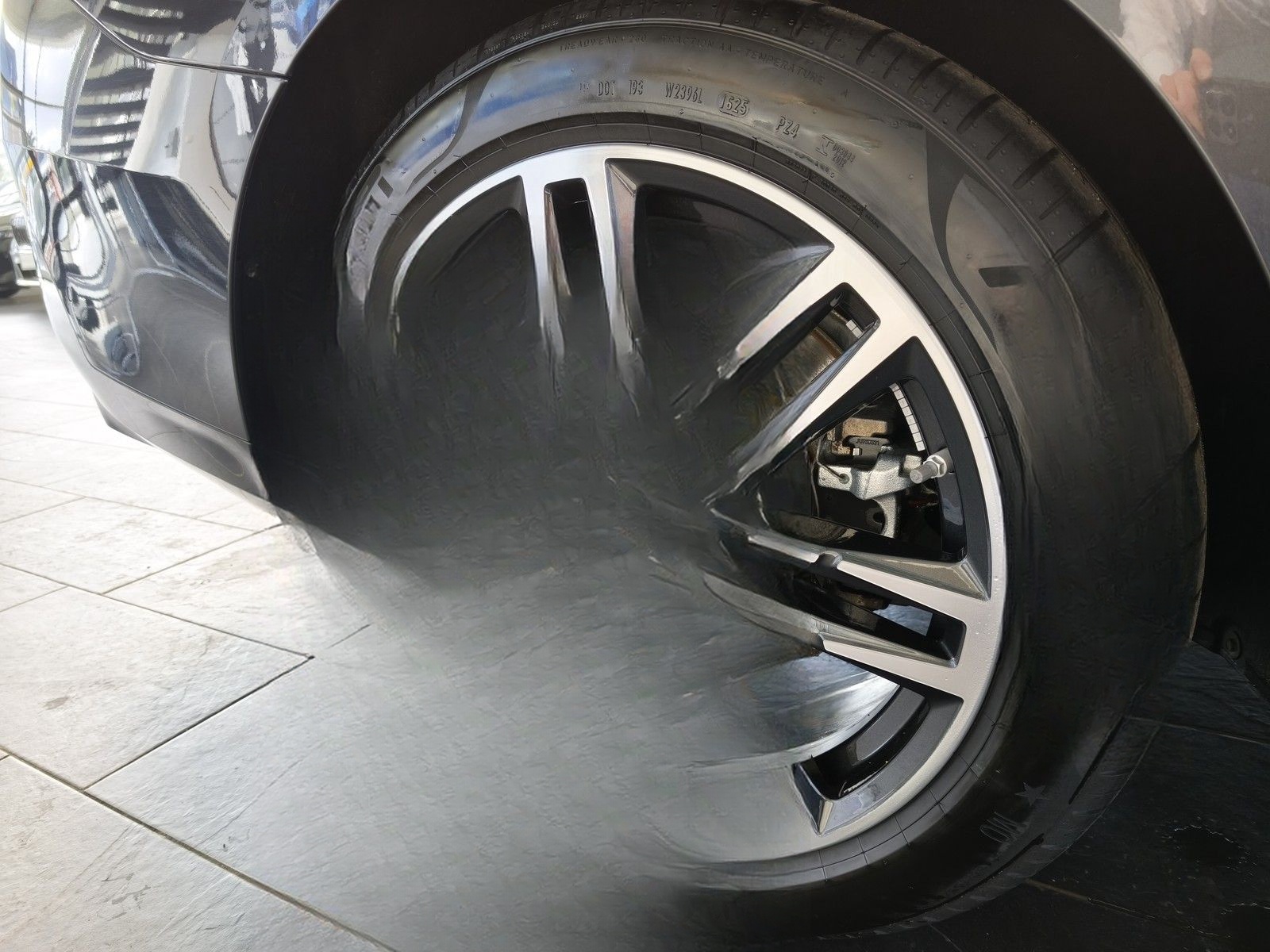 BMW 520i M Sport Tou HK/Dr.Assist+/RFK/ACC foto 15