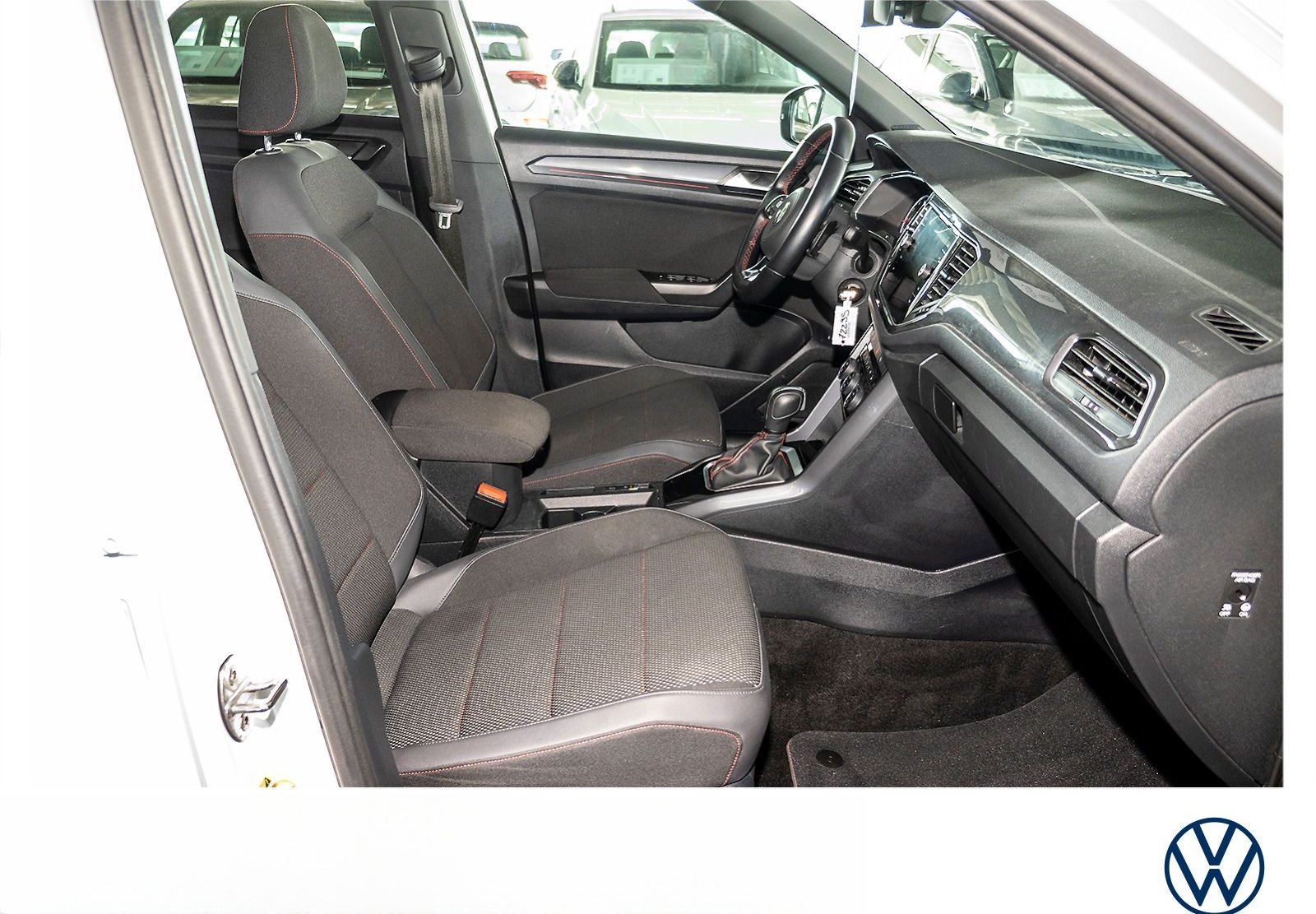 Volkswagen T-Roc Sport 1.5 TSI DSG Bluetooth ACC SHZ PDC foto 4