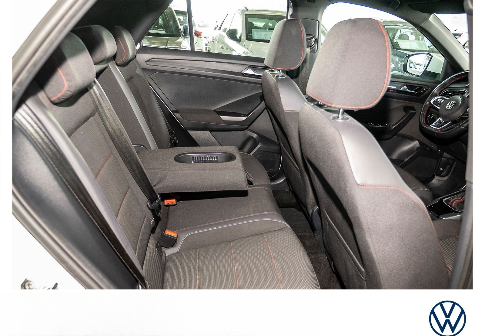 Volkswagen T-Roc Sport 1.5 TSI DSG Bluetooth ACC SHZ PDC foto 9
