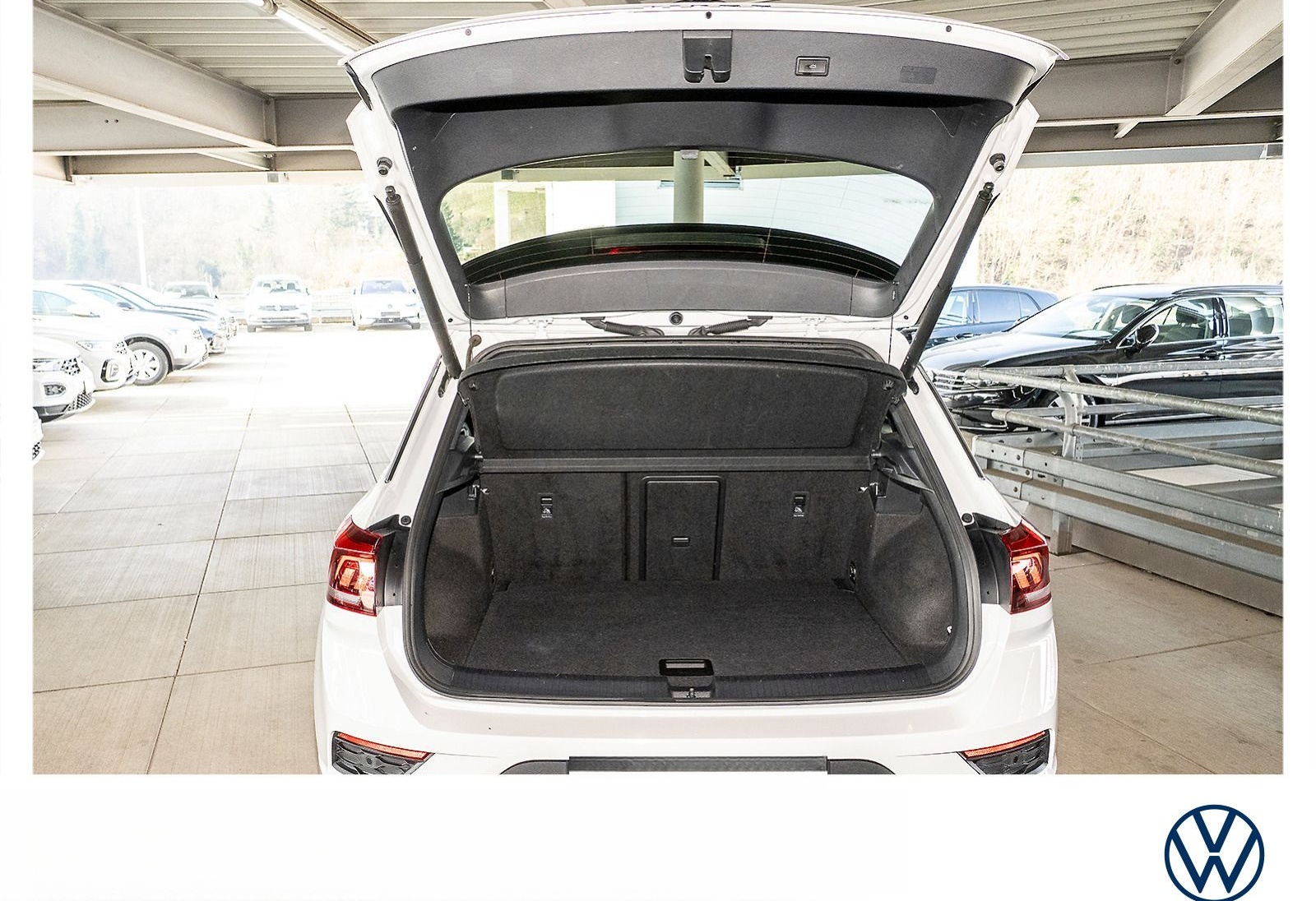 Volkswagen T-Roc Sport 1.5 TSI DSG Bluetooth ACC SHZ PDC foto 10