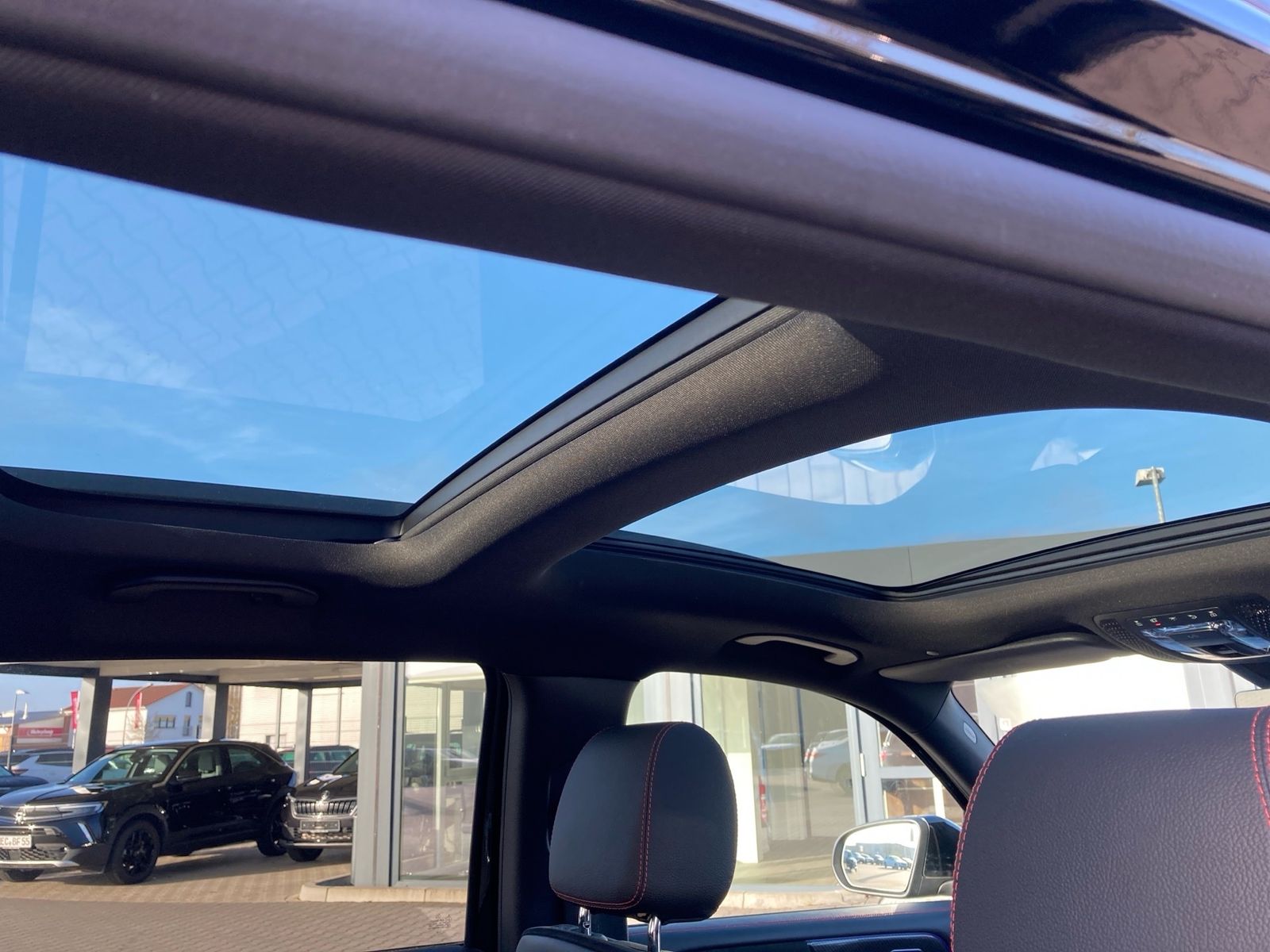 Mercedes-Benz GLB 220 d 4M AMG+Night+360°+AHK+Distronic+Kamera foto 14