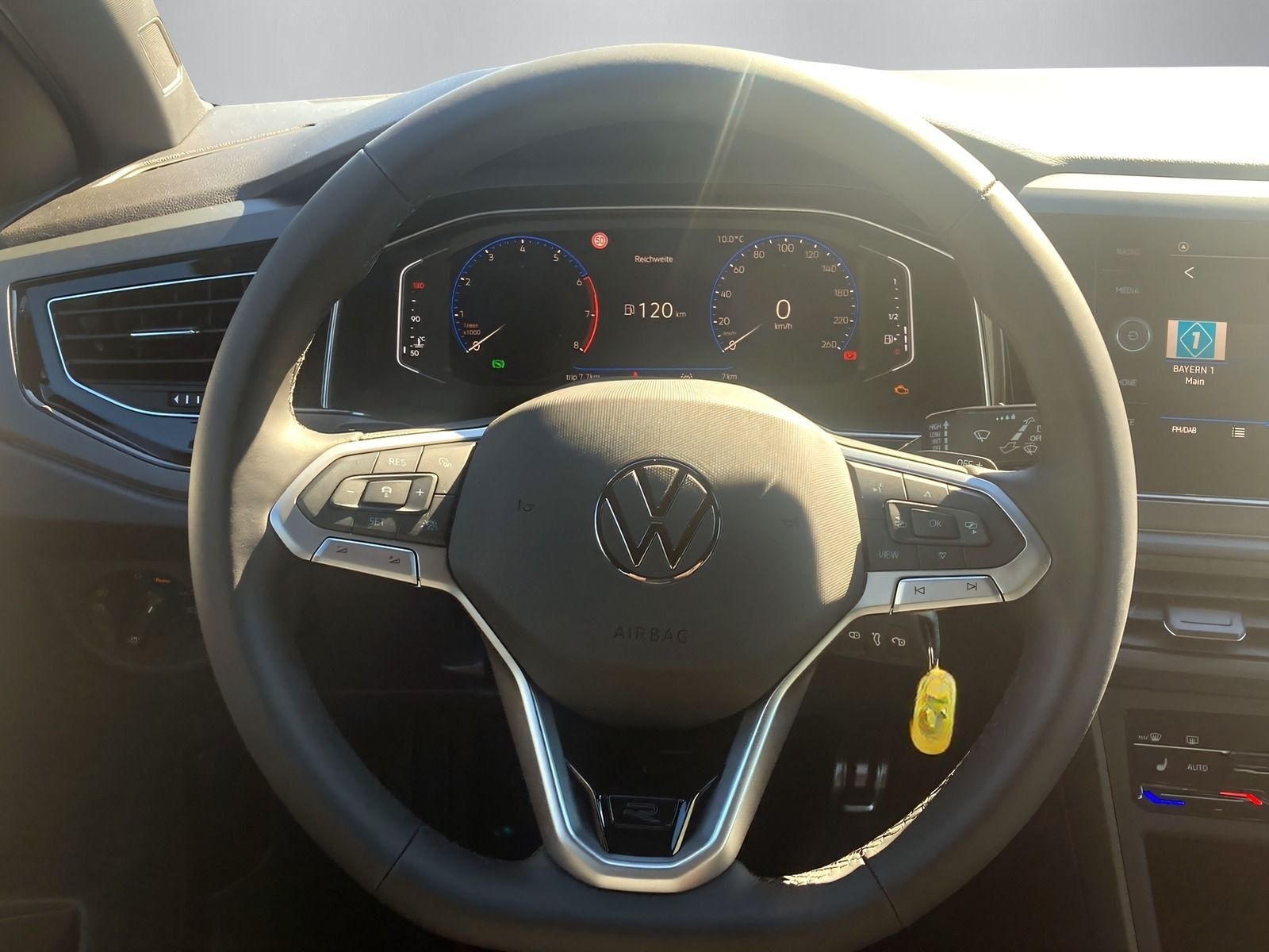 Volkswagen Taigo R-Line 1,0 l TSI OPF KAMERA+LED+ACC+LKA+TS foto 15