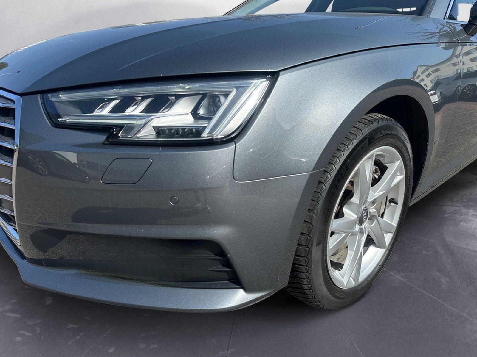 Audi A4 Limousine 2.0 TFSI quattro foto 13
