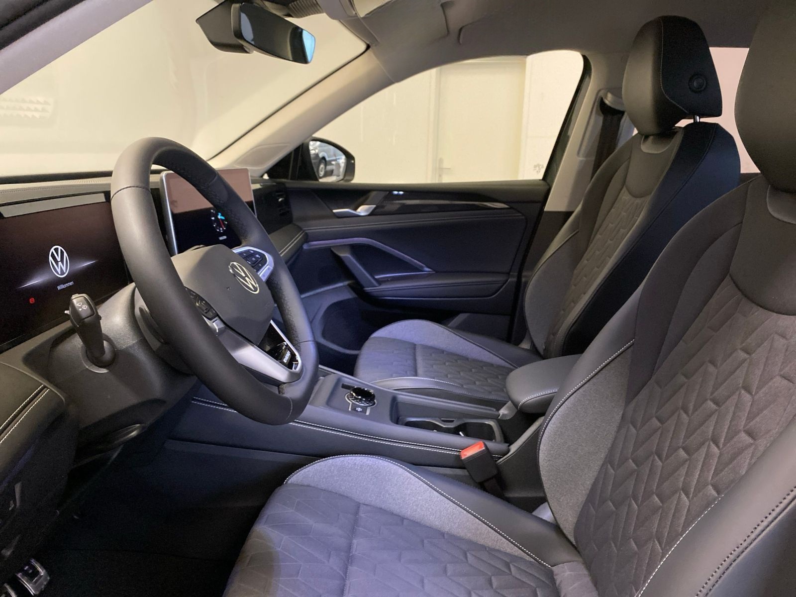 Volkswagen Tiguan ENERGY TDI 110kW DSG Preisvorteil 10054 € foto 11