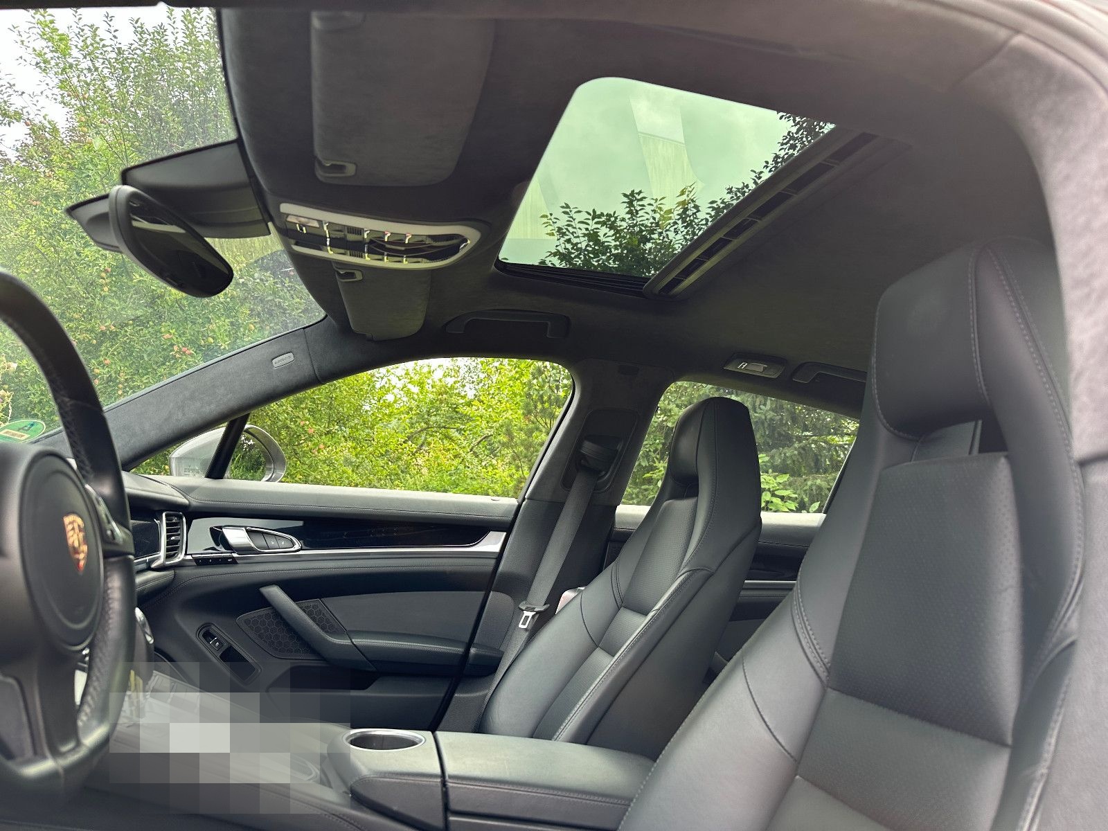 Porsche Panamera Turbo foto 8