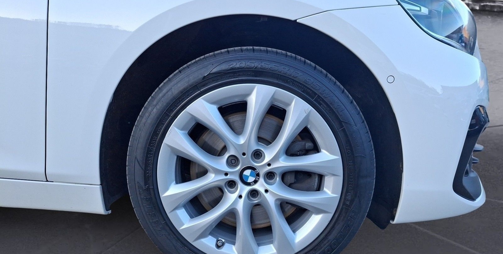 BMW 220i Gran Tourer Steptronic Advantage Panorama foto 11