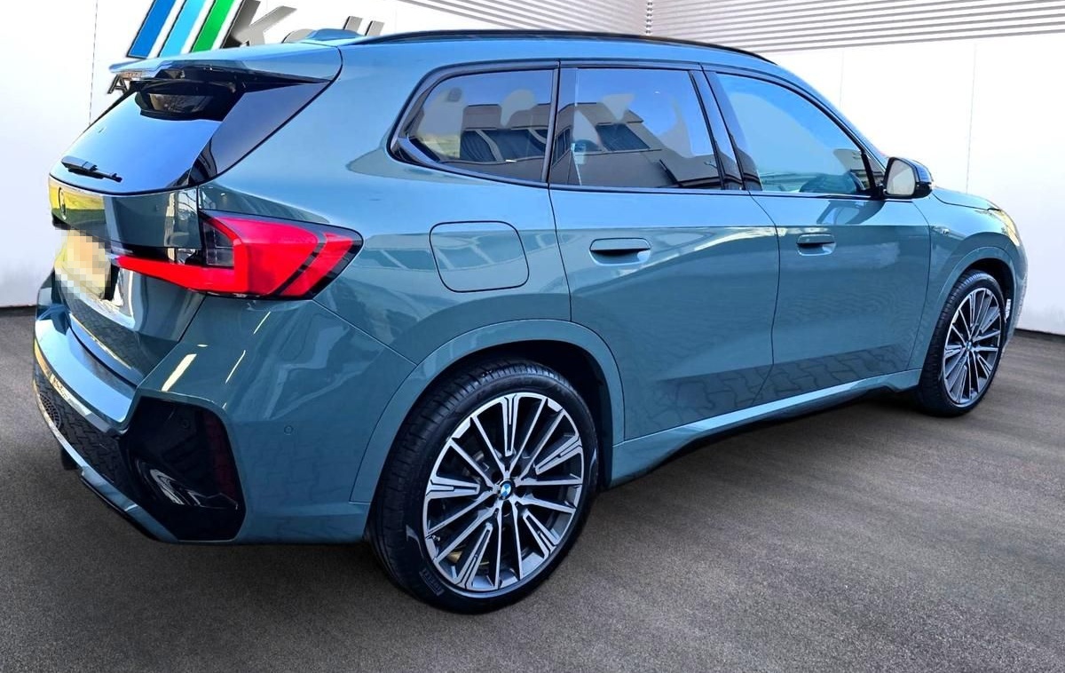 BMW X1  xDr. 23d Aut. M Sport+AHK+ACC+adaptLED+20"+P foto 5