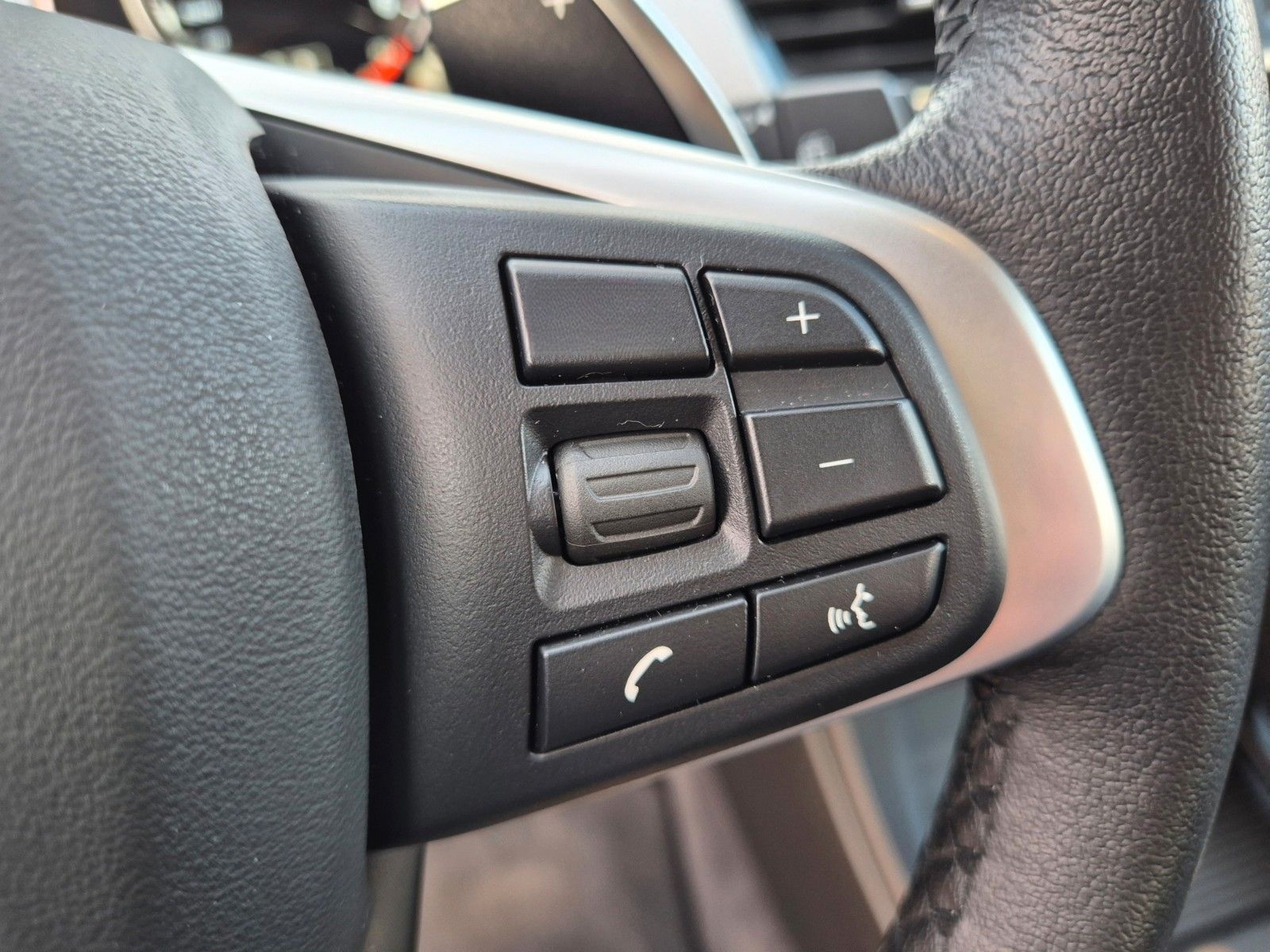 BMW X1 sDrive 18d*Automatik*Navi*LED*AHK*DAB* foto 14