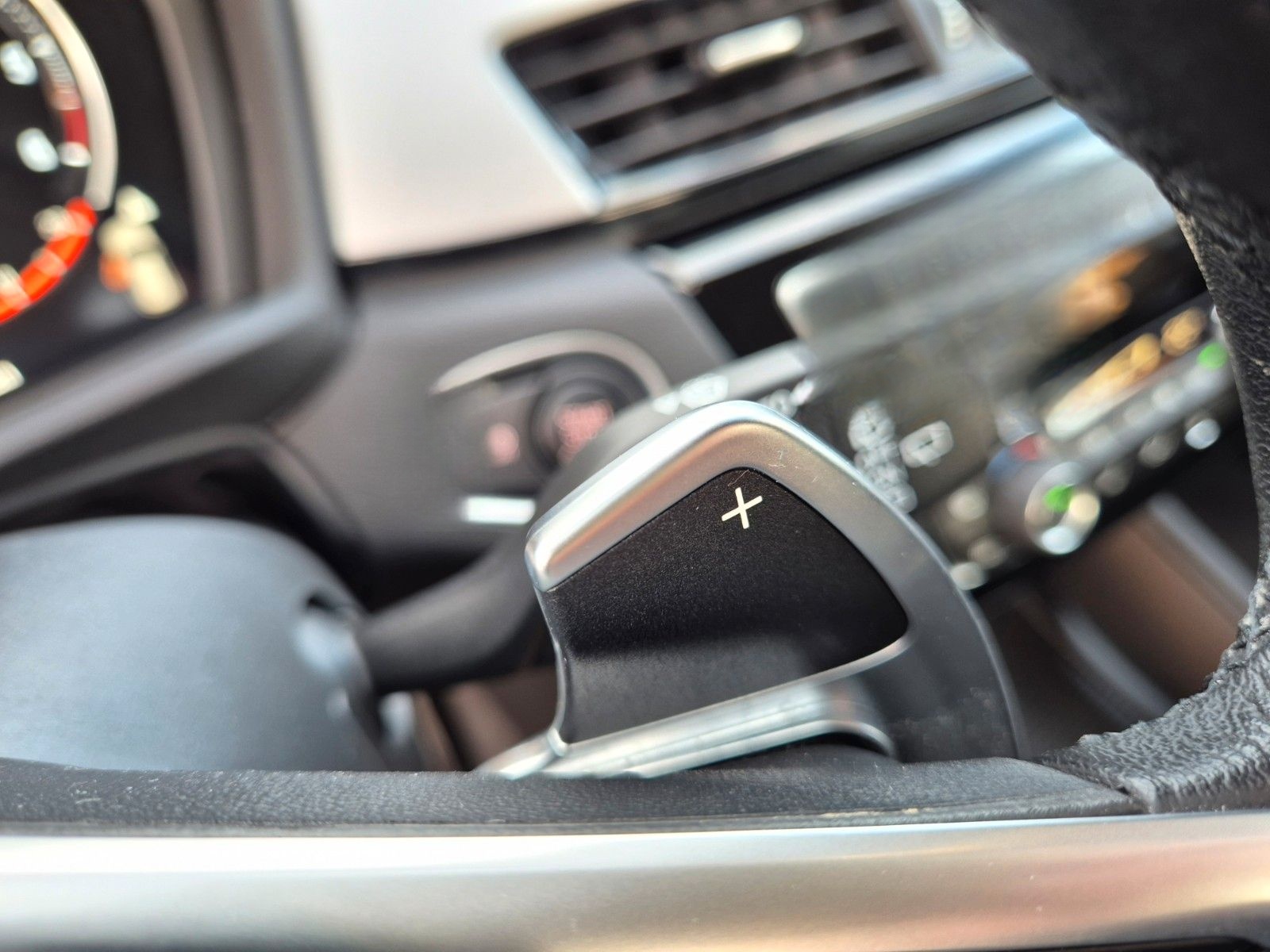 BMW X1 sDrive 18d*Automatik*Navi*LED*AHK*DAB* foto 16