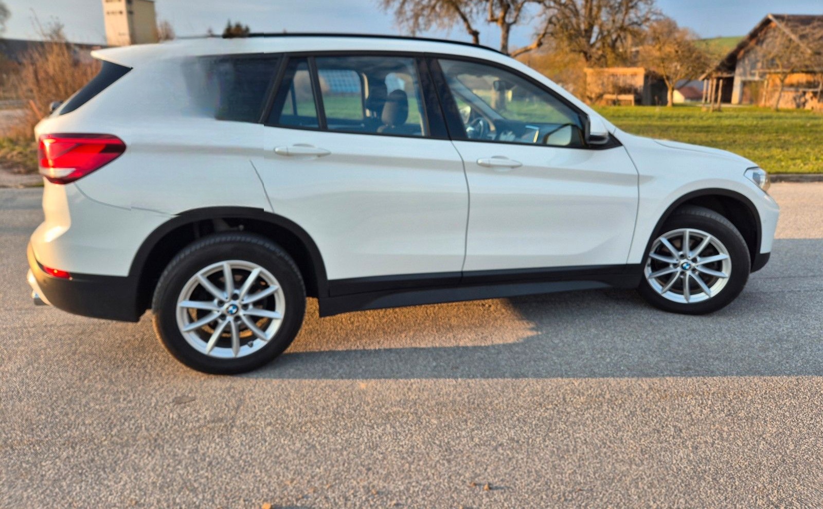 BMW X1 sDrive 18d*Automatik*Navi*LED*AHK*DAB* foto 6