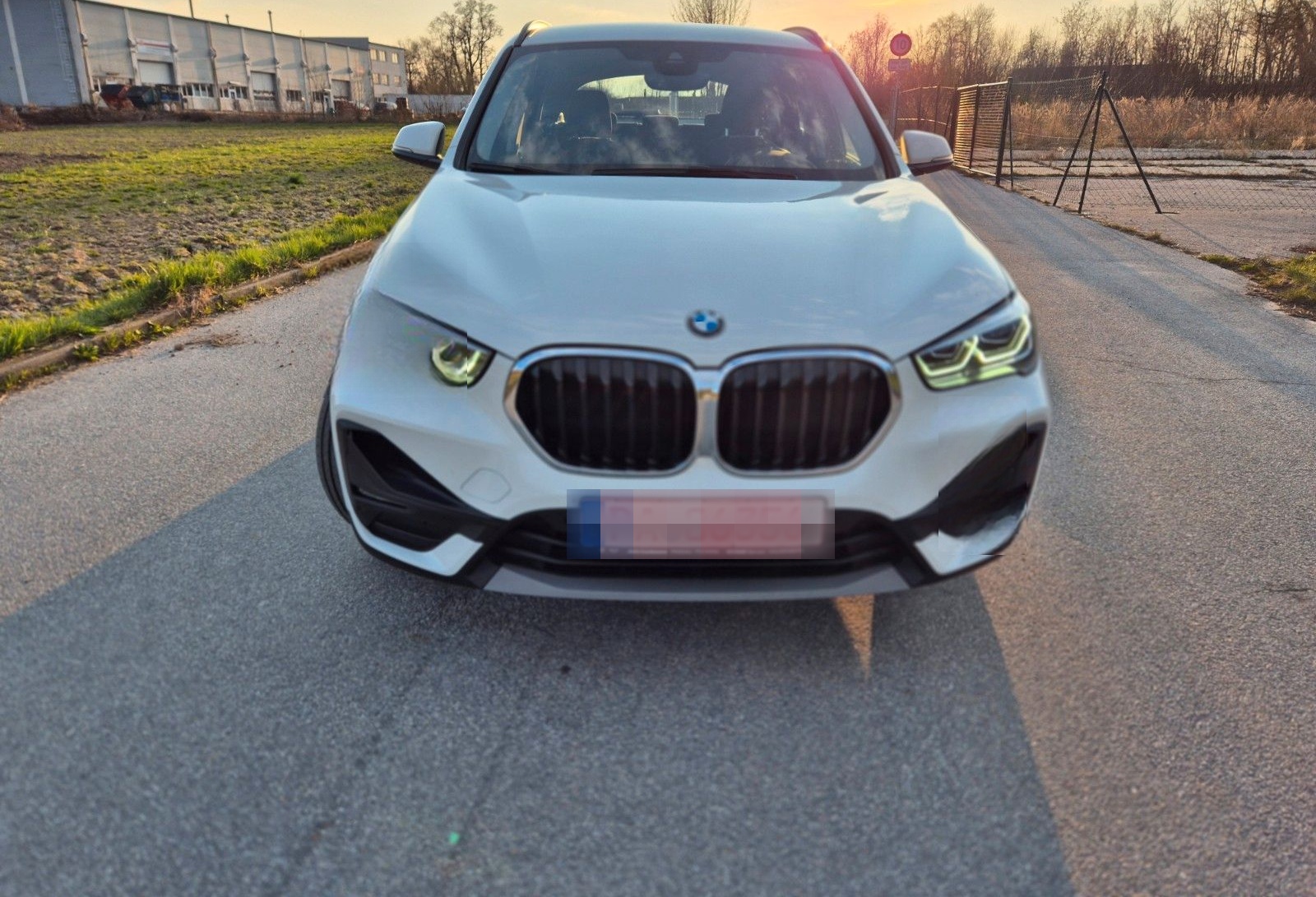 BMW X1 sDrive 18d*Automatik*Navi*LED*AHK*DAB* foto 8