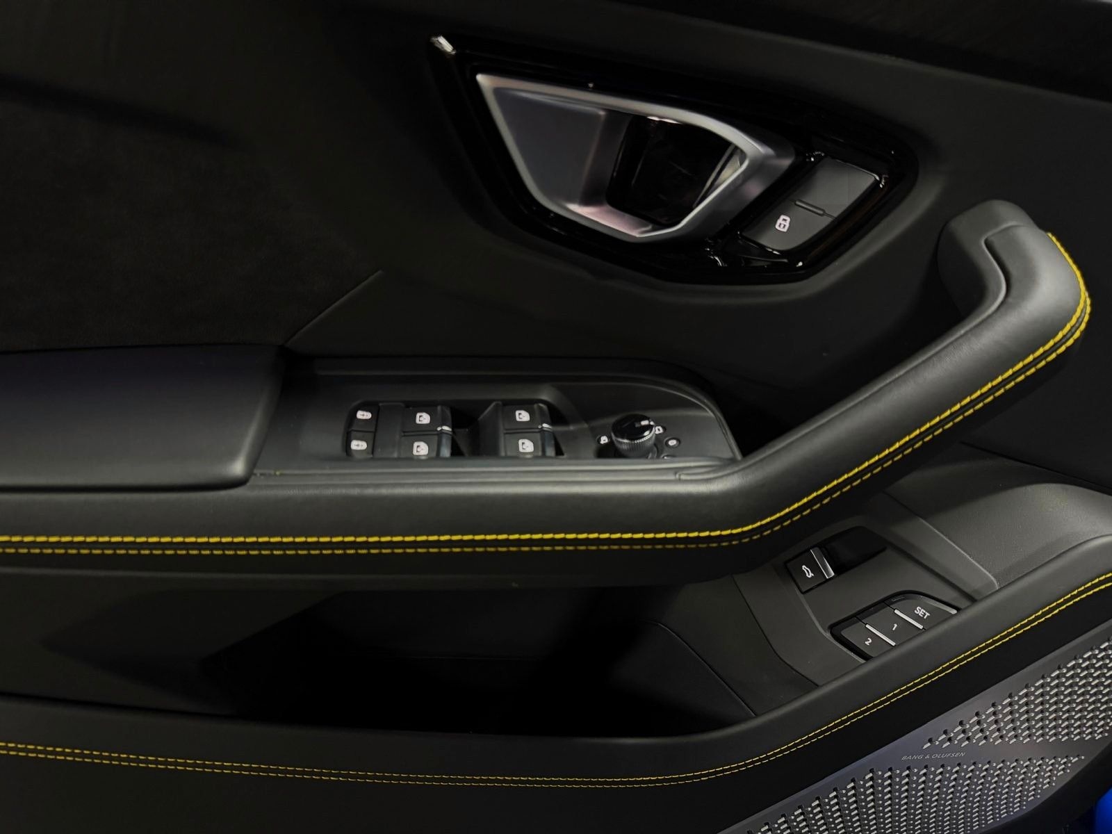 Lamborghini *FULLCARBON*PANO*360°*PPF*B&O*HUD*ALCANT* foto 14