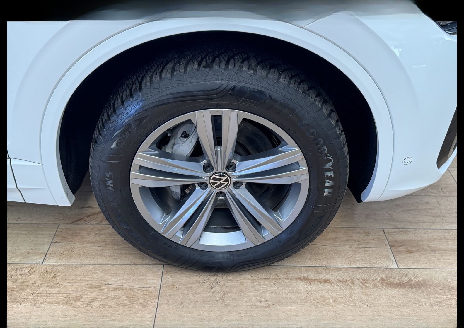 Volkswagen Touareg  3.0 TDI R-Line Black Style AHK/Matrix foto 12