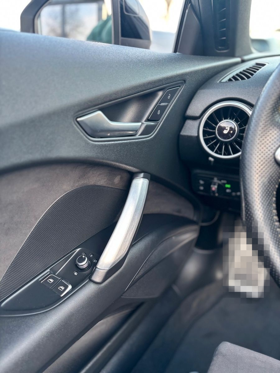 Audi TT Roadster 2.0 TDI 184PS S-line Navi PDC foto 24