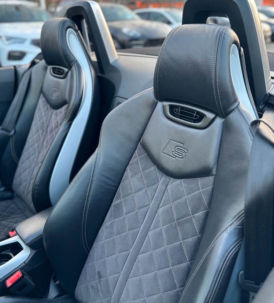 Audi TT Roadster 2.0 TDI 184PS S-line Navi PDC foto 25