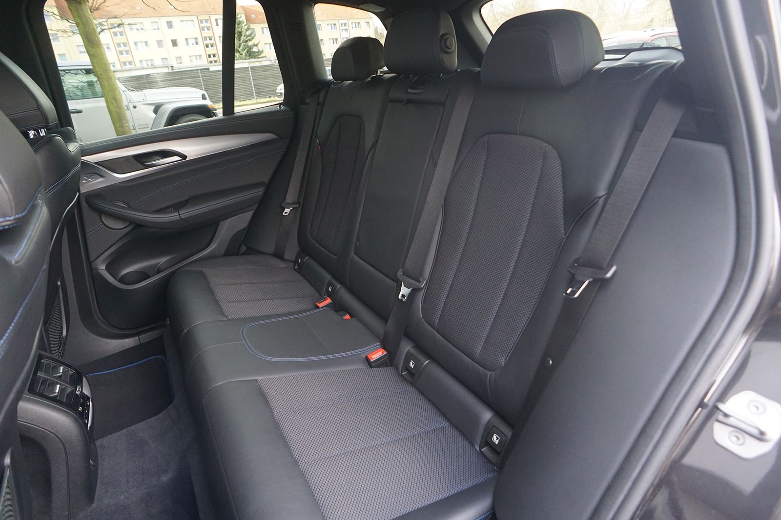 BMW X3 M40 d  Pano/HeadUp/Harman-Kardon/AHK foto 12