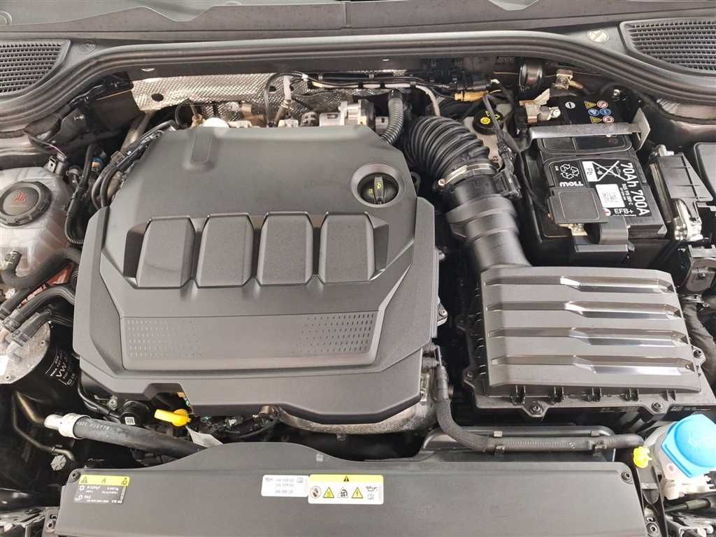 Volkswagen Golf Variant Life 2.0 TDI Navi AHK foto 24