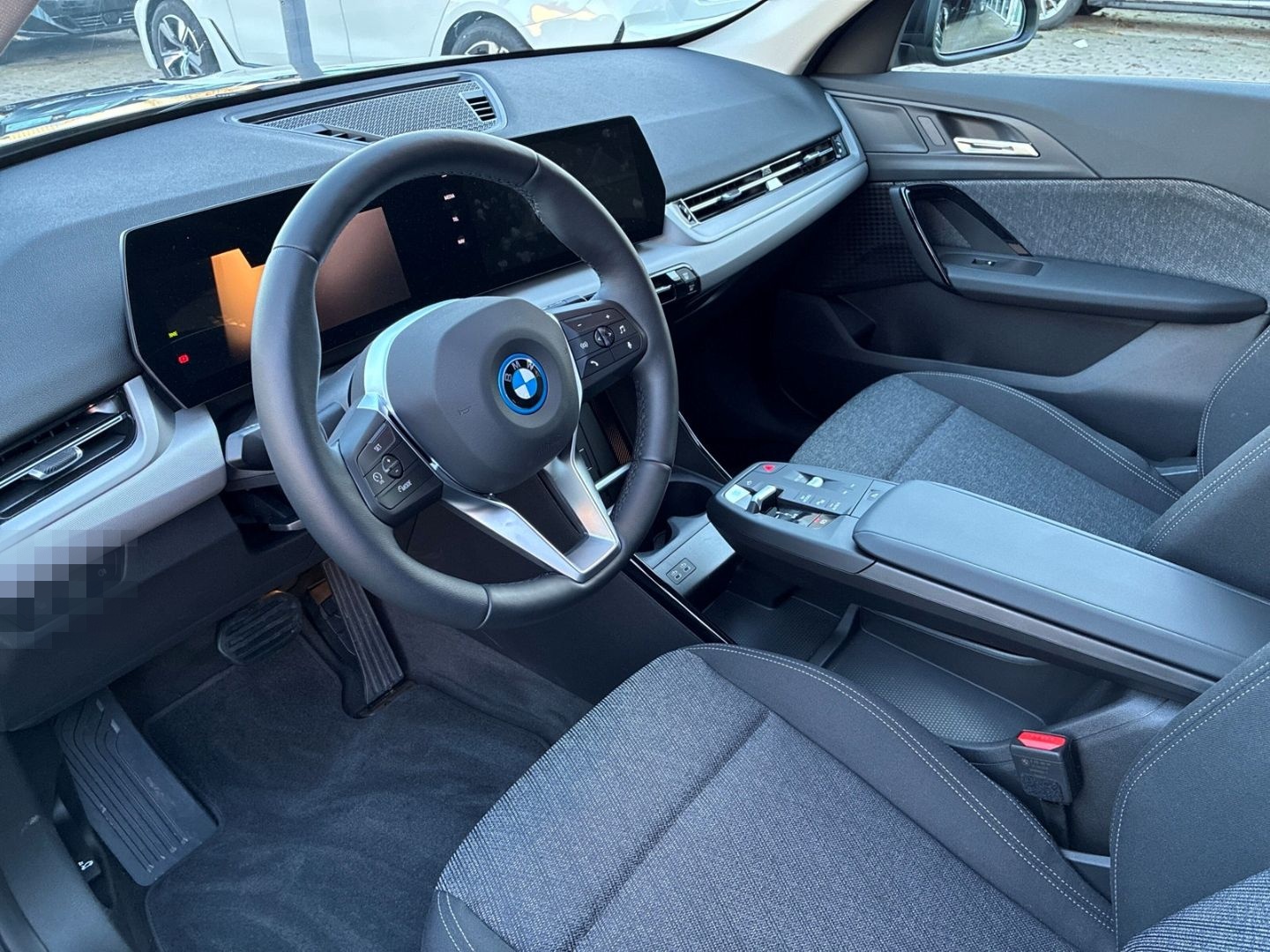 BMW iX1 eDrive20 *UPE 53.540€* DA+ LC+ AD.LED RFK LE foto 6