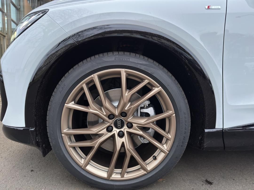 Audi Q4 Sportback e-tron 45 edition S Line Komfortpak foto 6