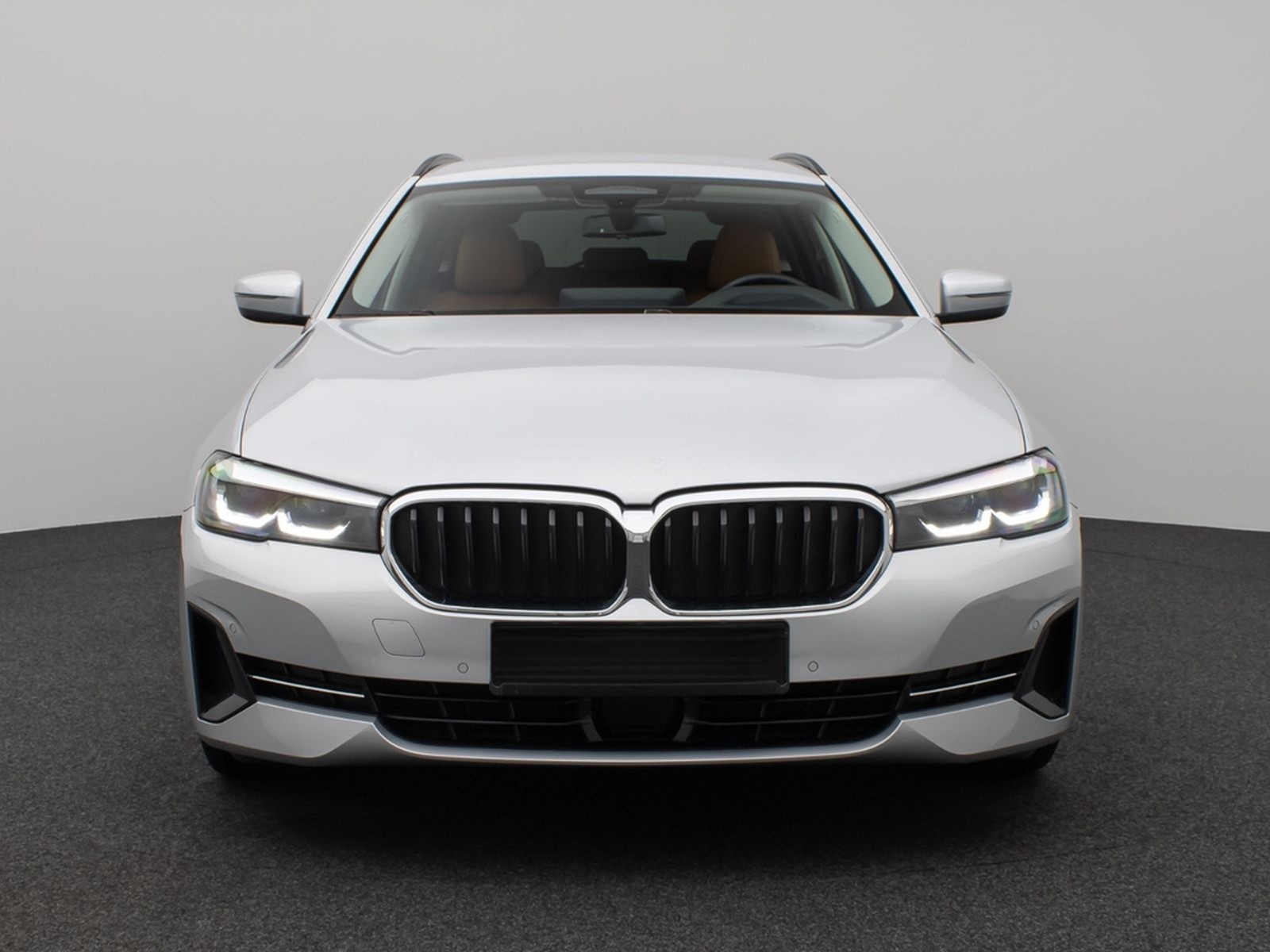 BMW 530d Tour HUD ACC Kamera DAB  Komfortzugang foto 2