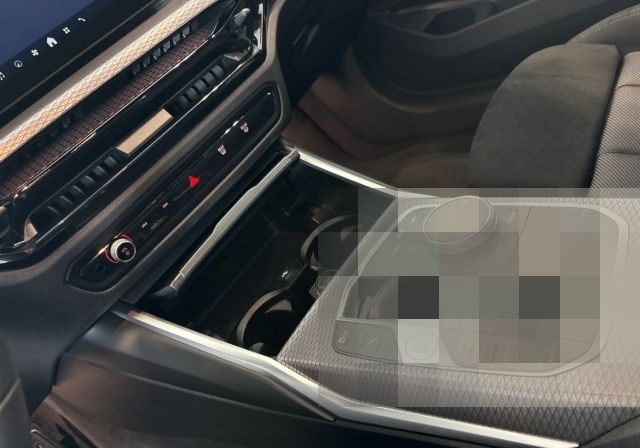 BMW 320 d x M-Sport SR19'' Pano AHK Hifi SportAut/Le foto 12