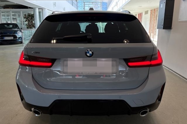 BMW 320 d x M-Sport SR19'' Pano AHK Hifi SportAut/Le foto 4