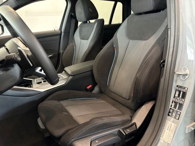 BMW 320 d x M-Sport SR19'' Pano AHK Hifi SportAut/Le foto 7