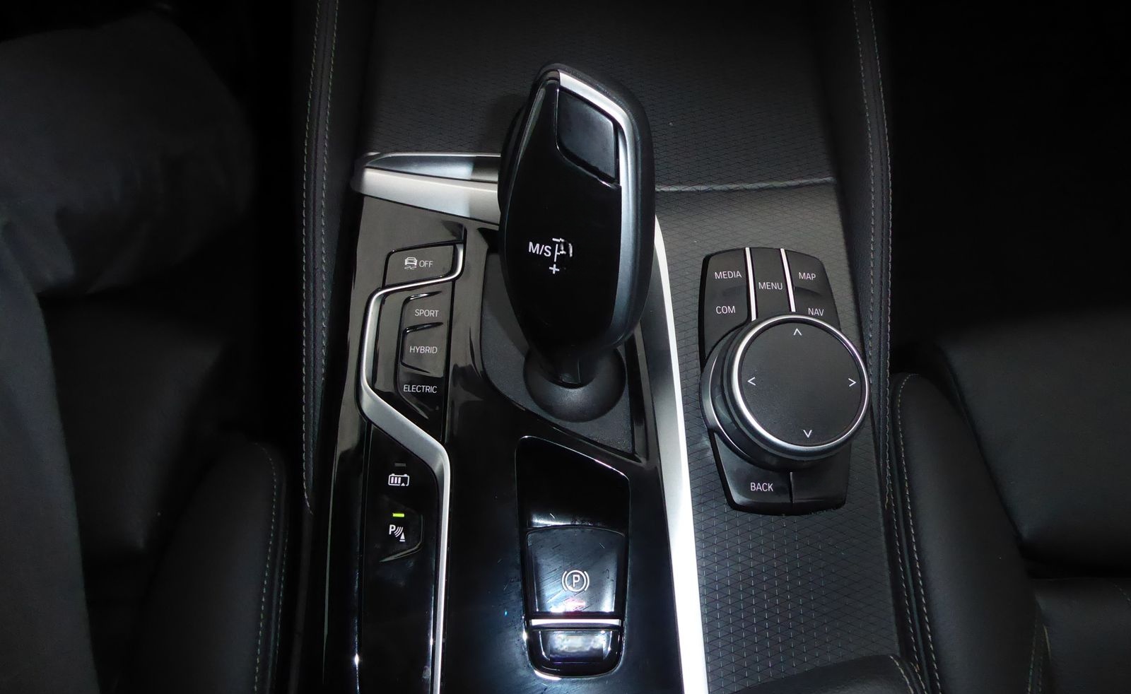 BMW 530e xDrive Lim. M-Sportpaket LCProf. Shz PDC DA foto 21