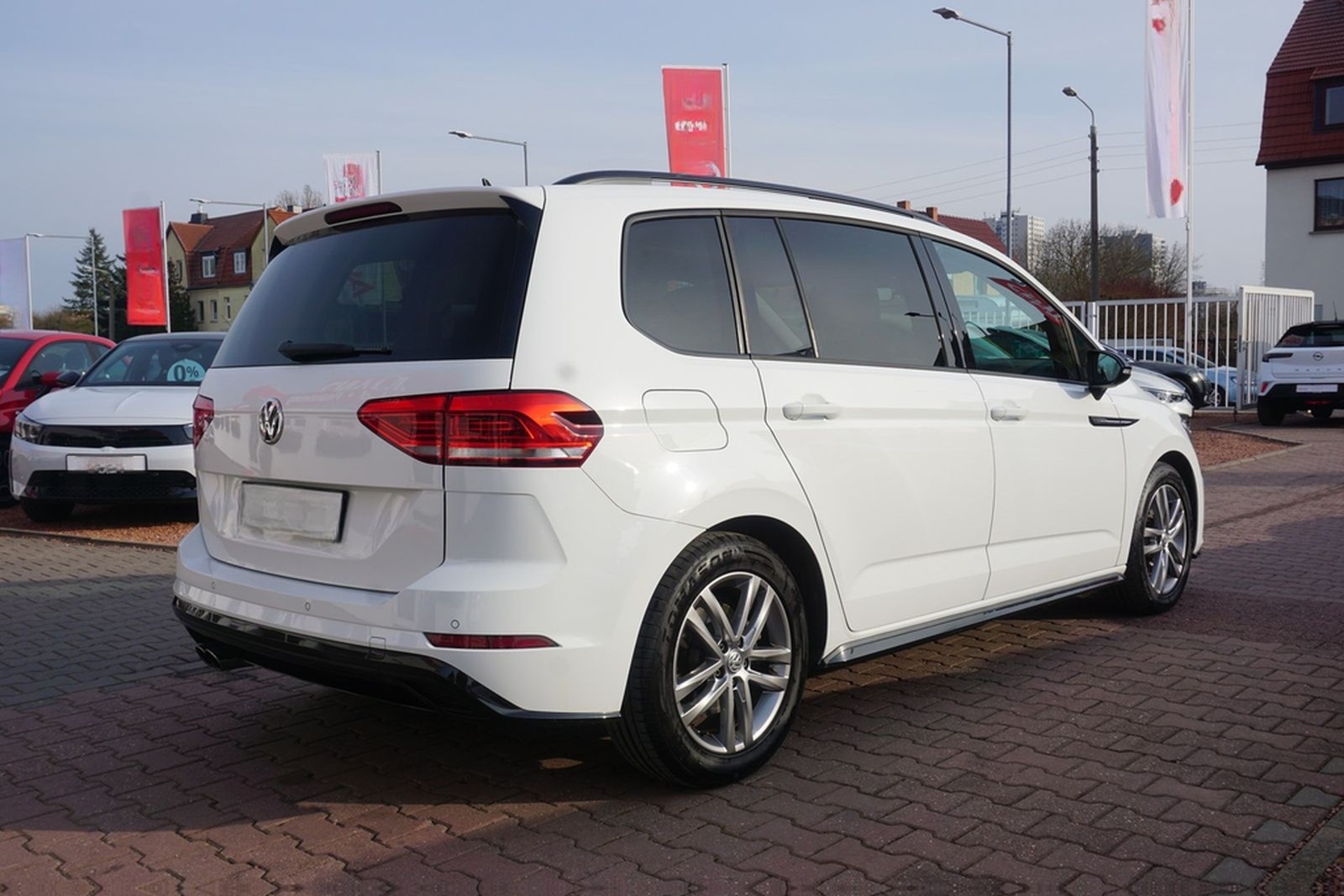 Volkswagen Touran 1.8 R-Line DSG LED Navi Panorama 7-Sitzer foto 5