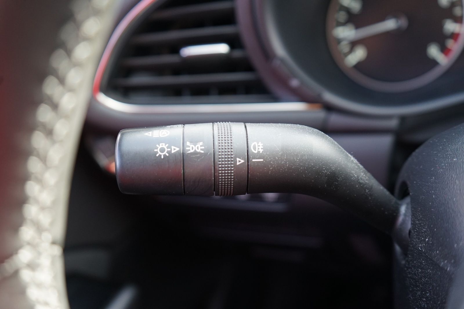 Mazda 3 2.0 M-Hybrid Selection Navi Head-Up ACC Kamera foto 20