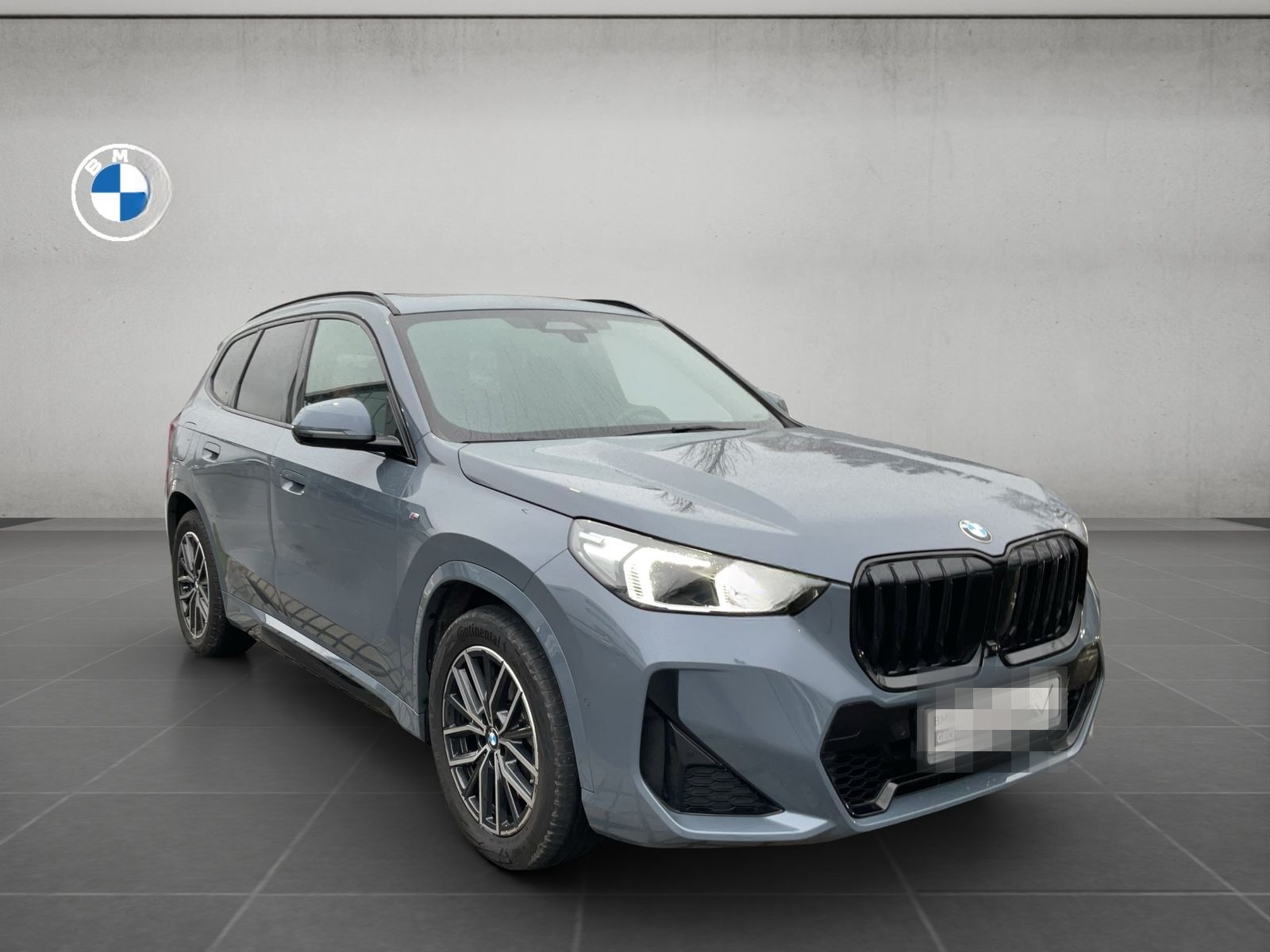 BMW X1 xDrive23i M SPORT LED HUD PANO HIFI 360° KAME foto 8