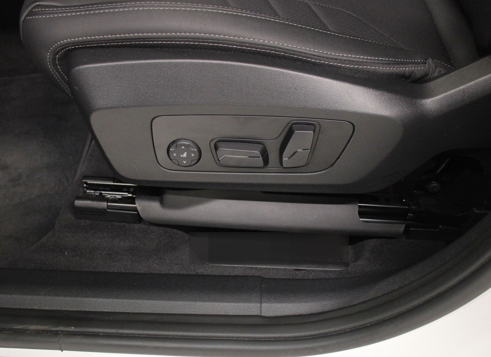 BMW X1 xDrive20d xLine Head-Up HK HiFi DAB LED RFK foto 17