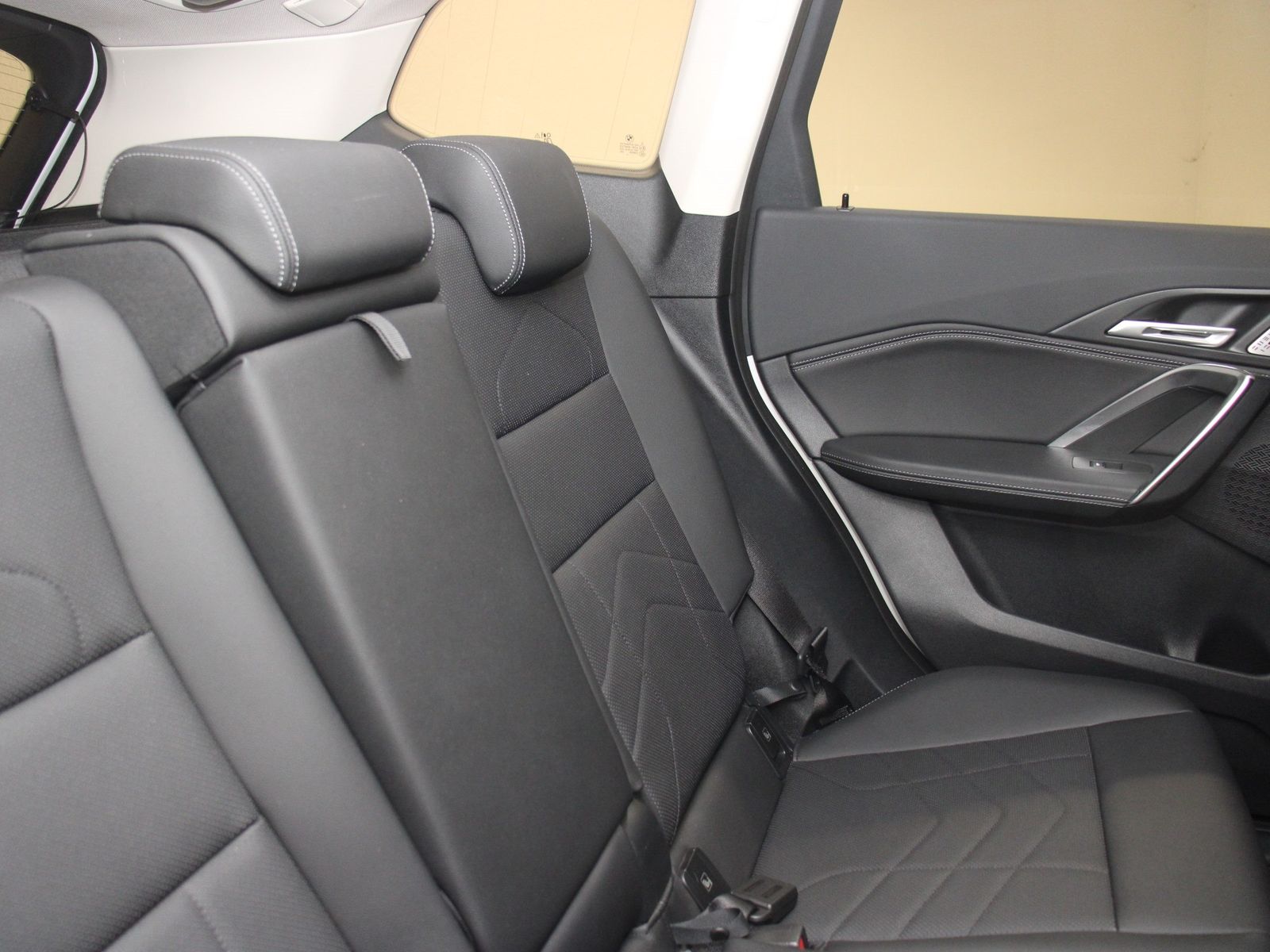 BMW X1 xDrive20d xLine Head-Up HK HiFi DAB LED RFK foto 8