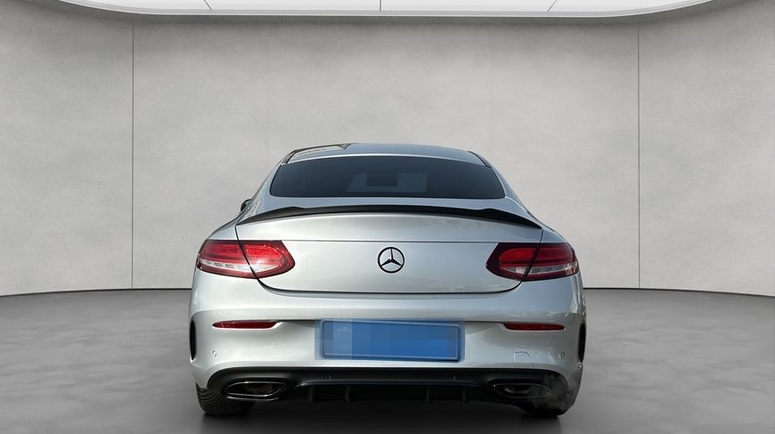 Mercedes-Benz Mercedes C 180 Coupe 9G-TRONIC AMG Line foto 4