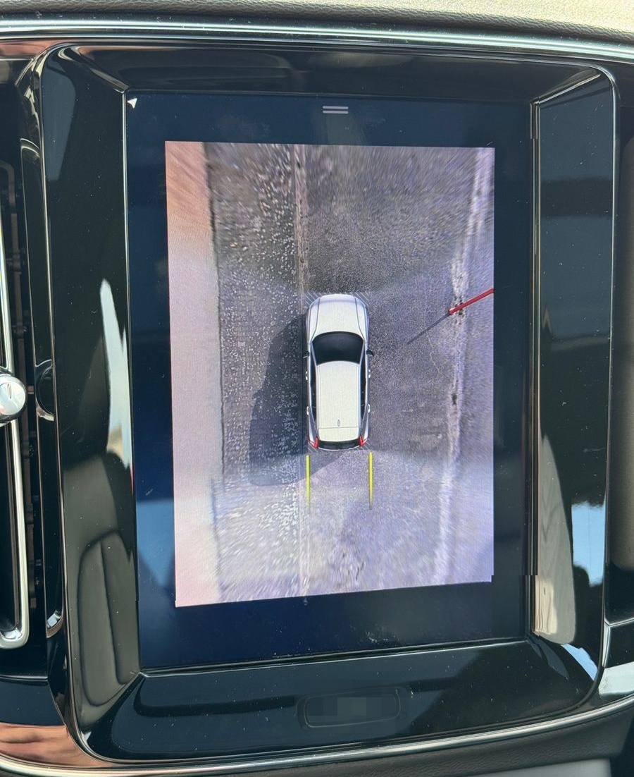 Volvo XC40 T4 Momentum Pro AWD LEDER+RADAR+PANO+360CAM foto 9