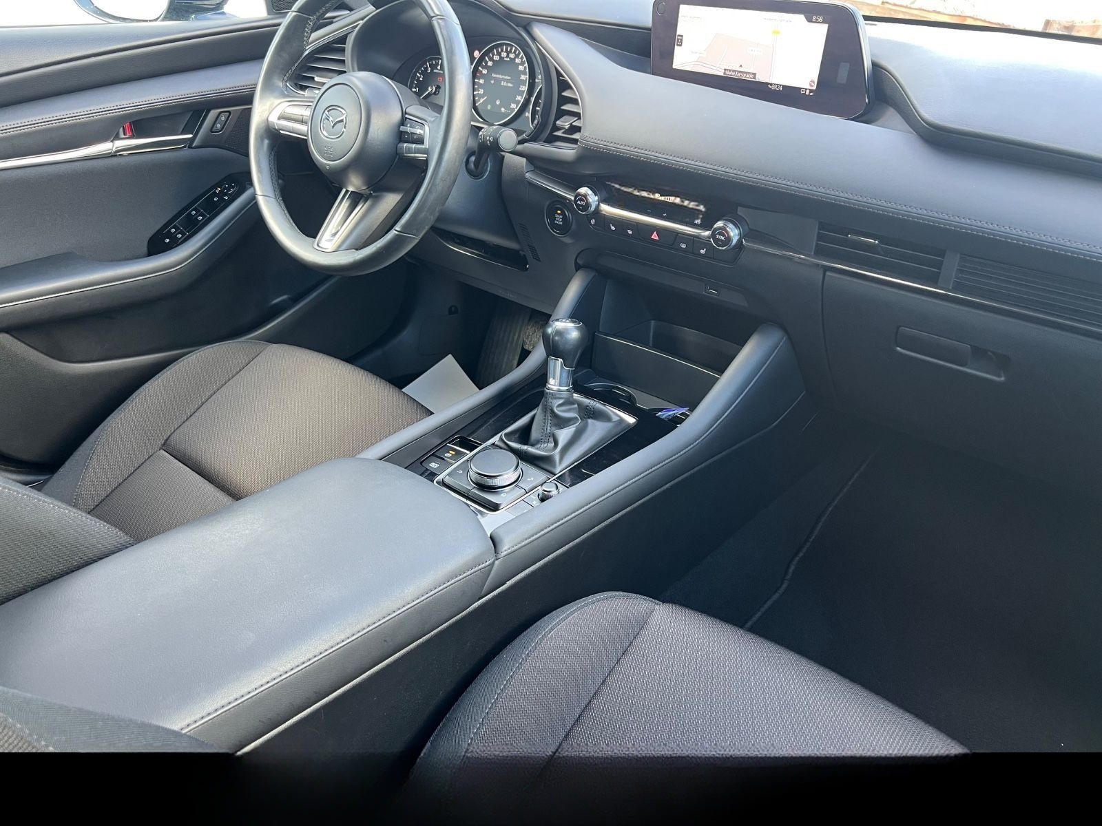 Mazda 3  Lim. 5-trg. SkyactiveX Selection foto 12
