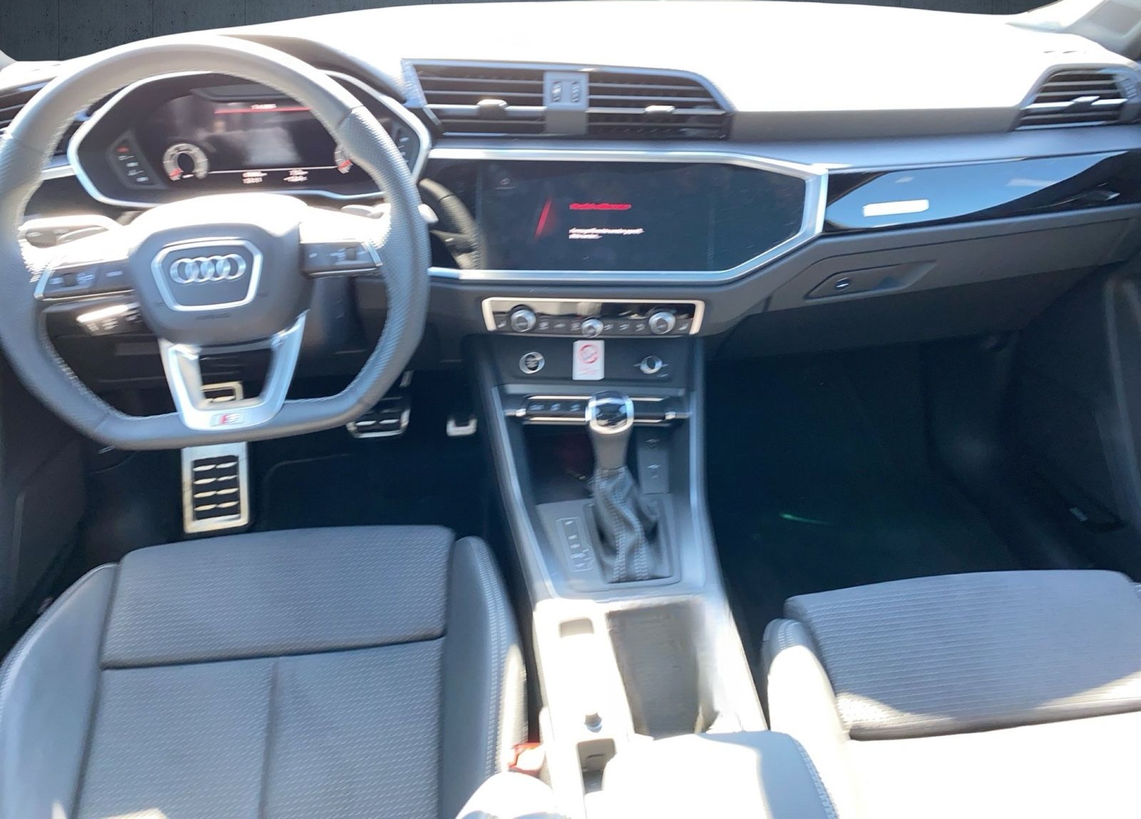 Audi Q3 Sportback S line 40 TDI qu. S tr. Matrix AHK foto 11